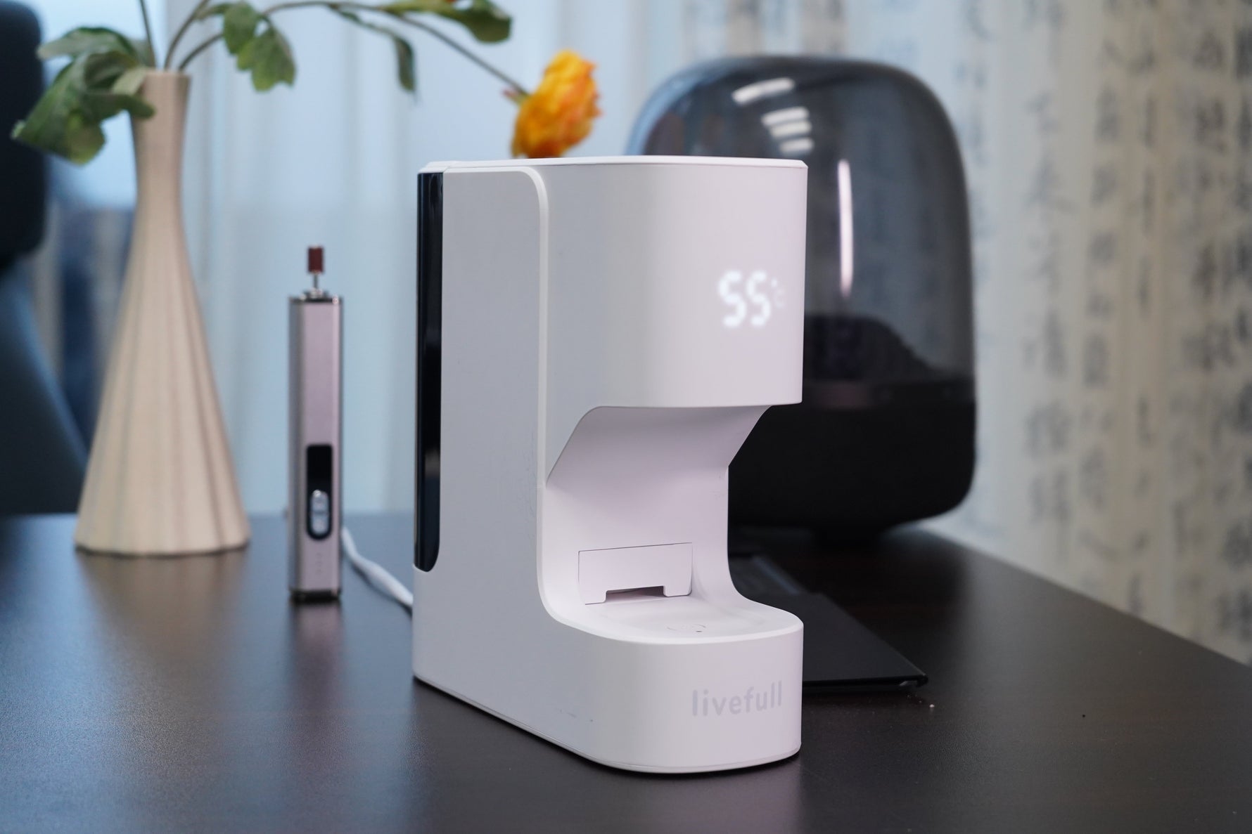 Skincare Rituals: The Role of a Hot Towel in Opening Pores &amp; Boosting Absorption